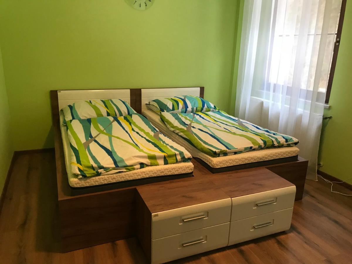 Krusne Hory - Klinovec 2 Km- Jachymov 2-4 Osoby Apartment Exterior photo